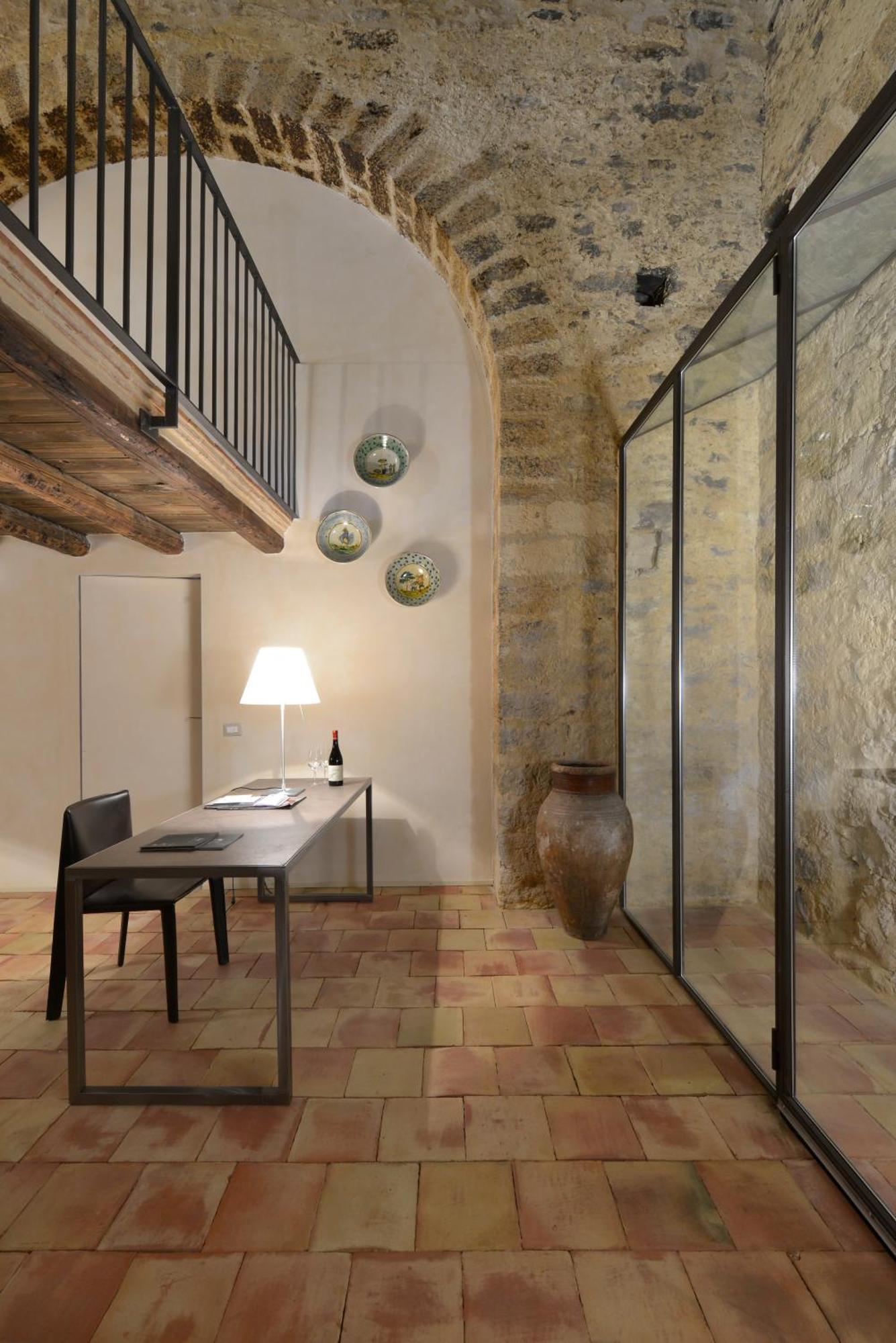 Wine Relais Feudi Del Pisciotto Villa Niscemi Bilik gambar