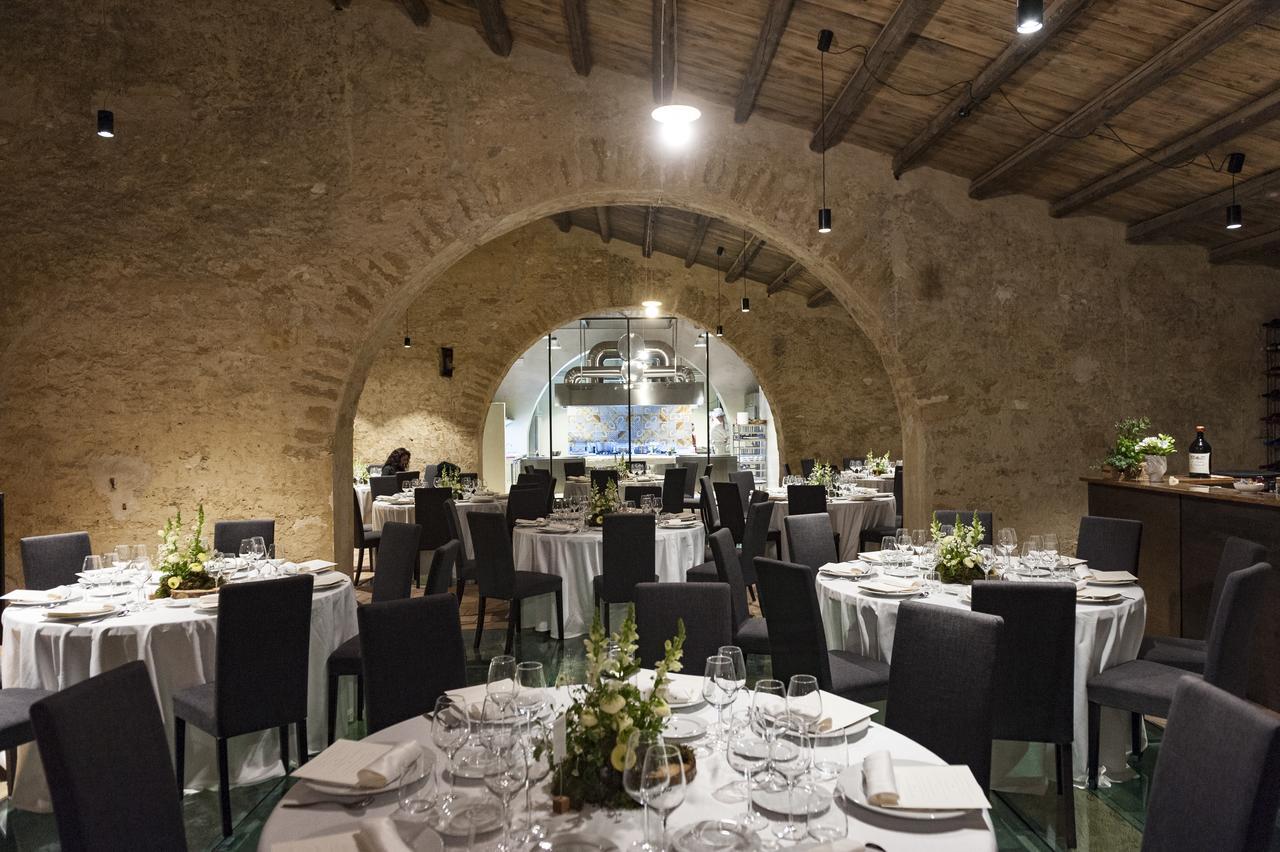 Wine Relais Feudi Del Pisciotto Villa Niscemi Luaran gambar