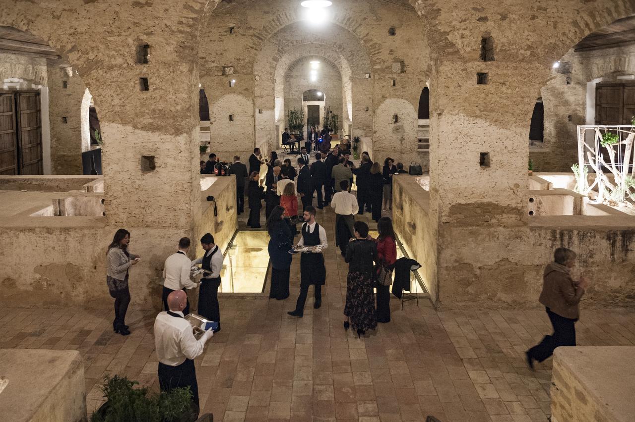 Wine Relais Feudi Del Pisciotto Villa Niscemi Luaran gambar