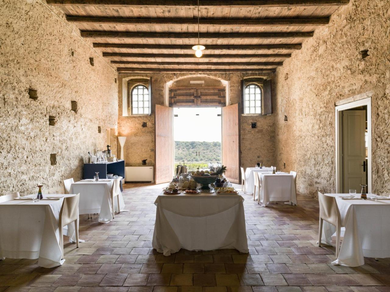 Wine Relais Feudi Del Pisciotto Villa Niscemi Luaran gambar
