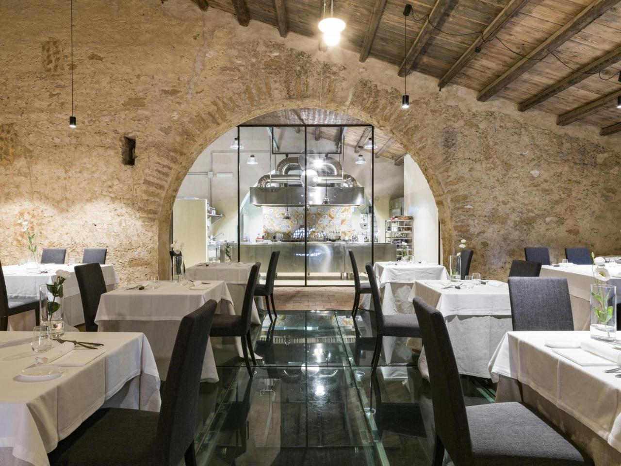 Wine Relais Feudi Del Pisciotto Villa Niscemi Luaran gambar